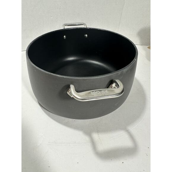 All-Clad HA1 Hard Anodized Nonstick Stockpot | 8 Qt. - 7.6 L Soup Pot No Lid - Picture 7 of 7